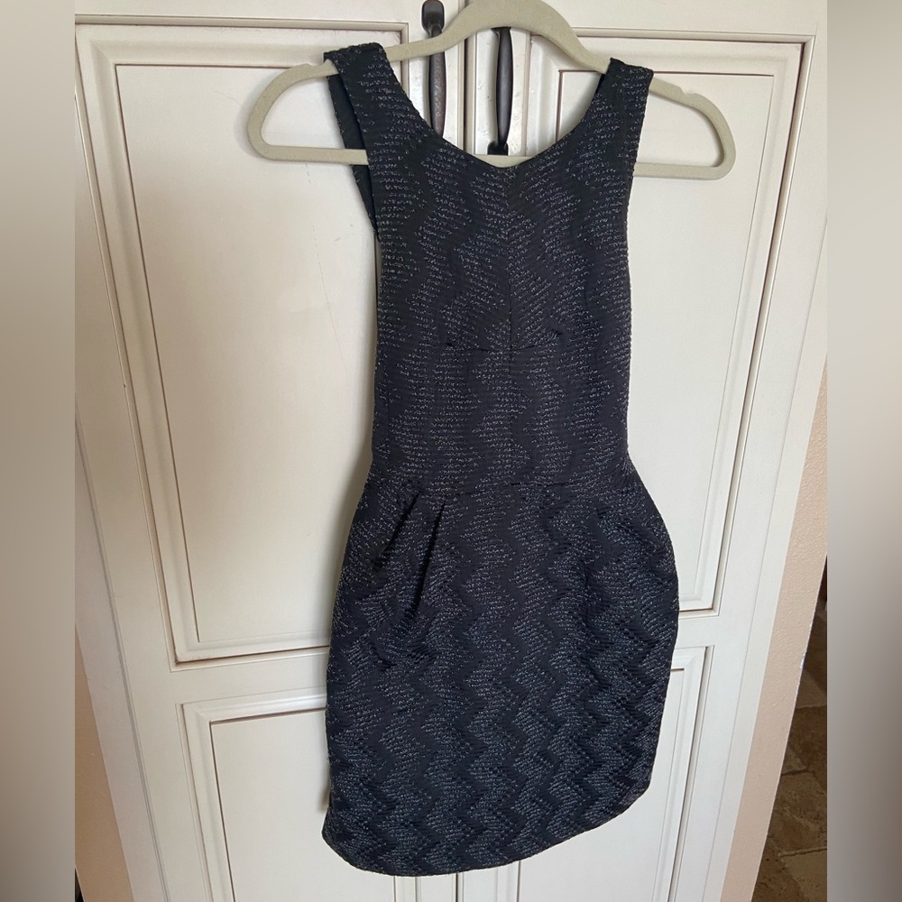 Forever 21 textured black cocktail professional dress with criss cross back